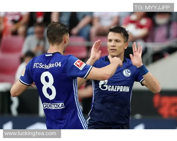 沙尔克04再胜科隆，保持领先优势稳如磐石